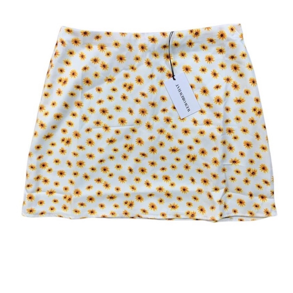 WeWoreWhat Skirt Womens S Small Ivory Multi Daisy Print Floral Mini Slip Lined